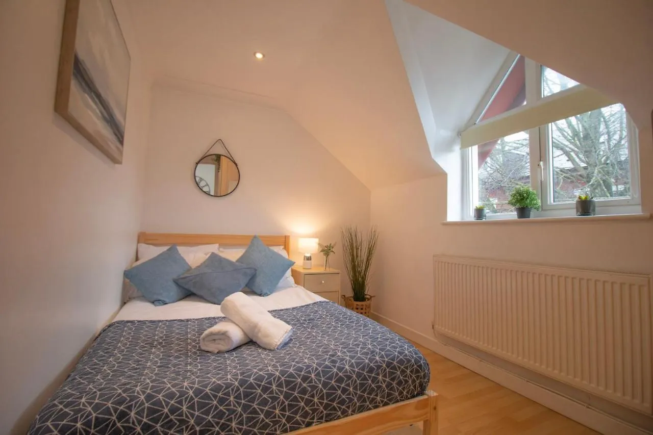 Sealock Mews By Property Promise Cardiff United Kingdom