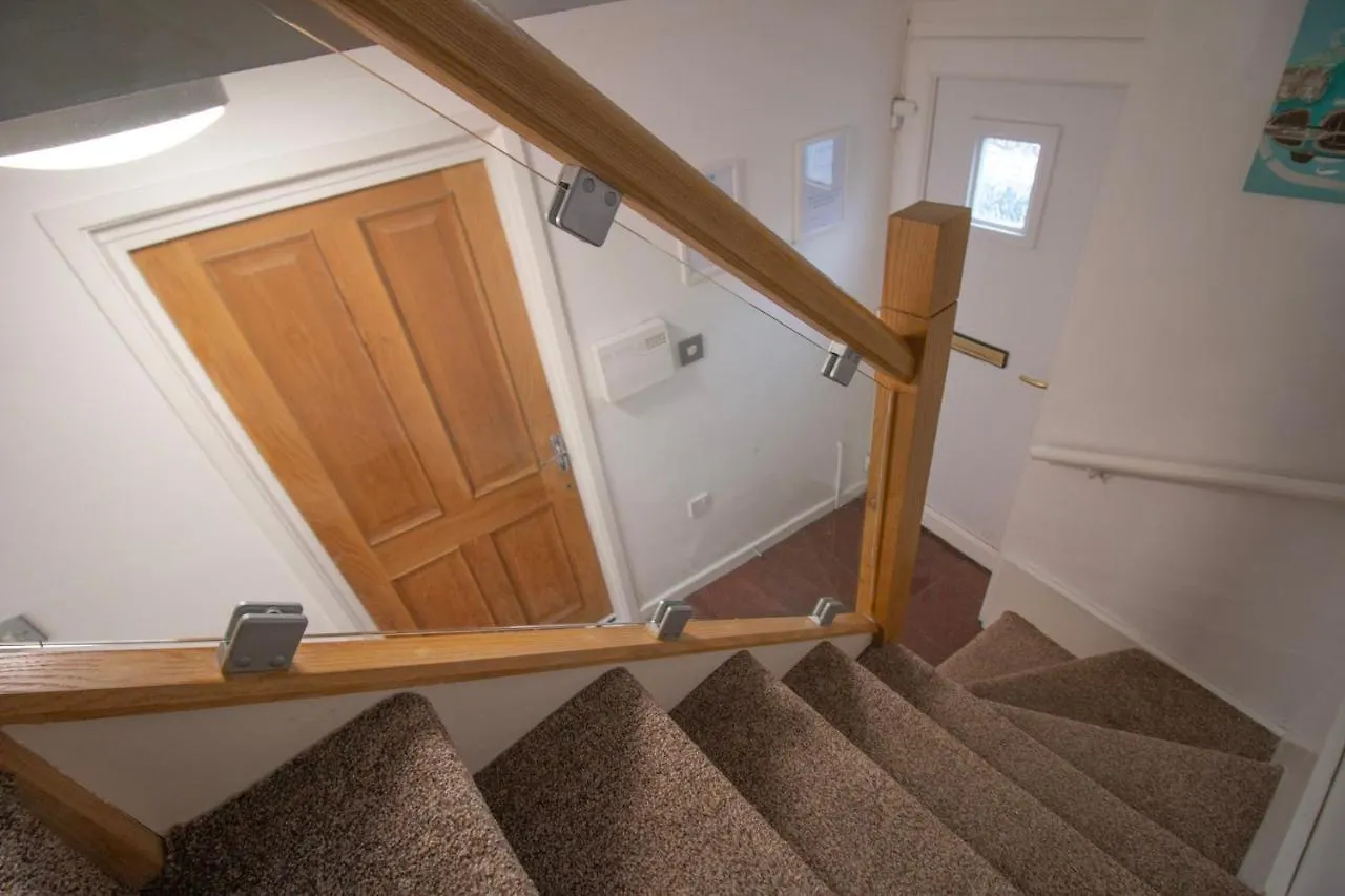 Sealock Mews By Property Promise Cardiff Holiday home