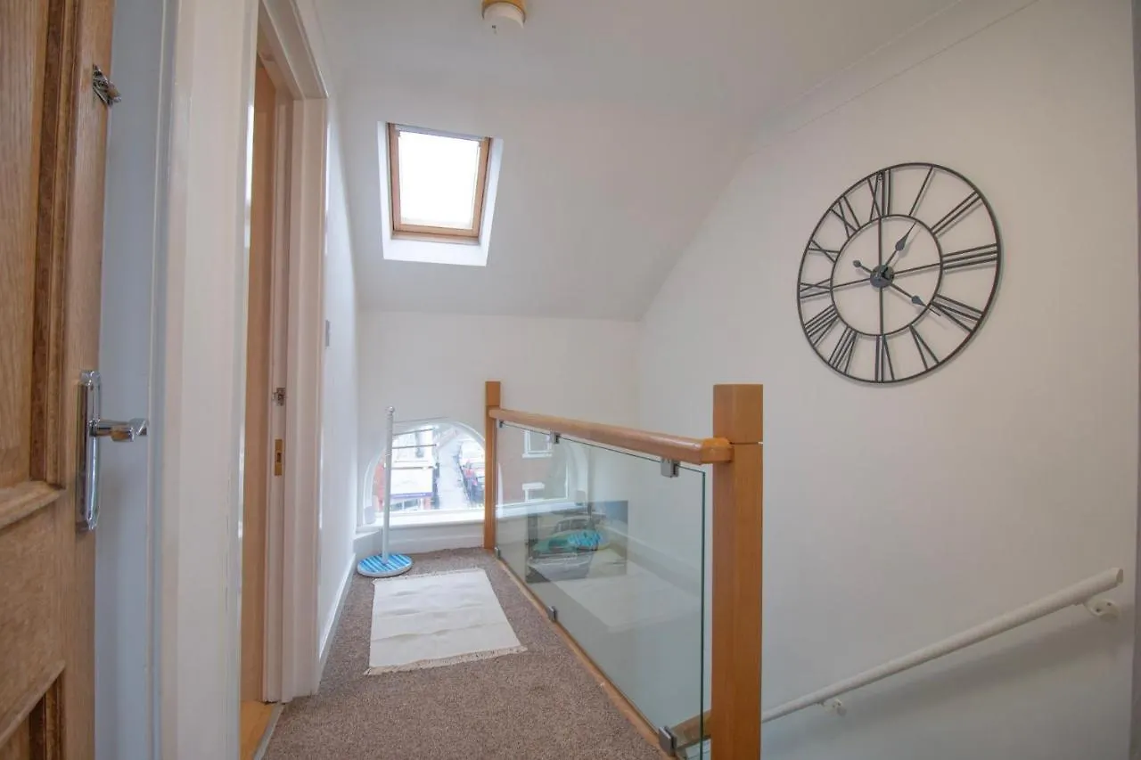 Holiday home Sealock Mews By Property Promise Cardiff United Kingdom